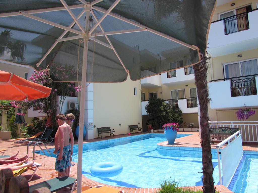 Bueno Hotel Platanes  Zewnętrze zdjęcie