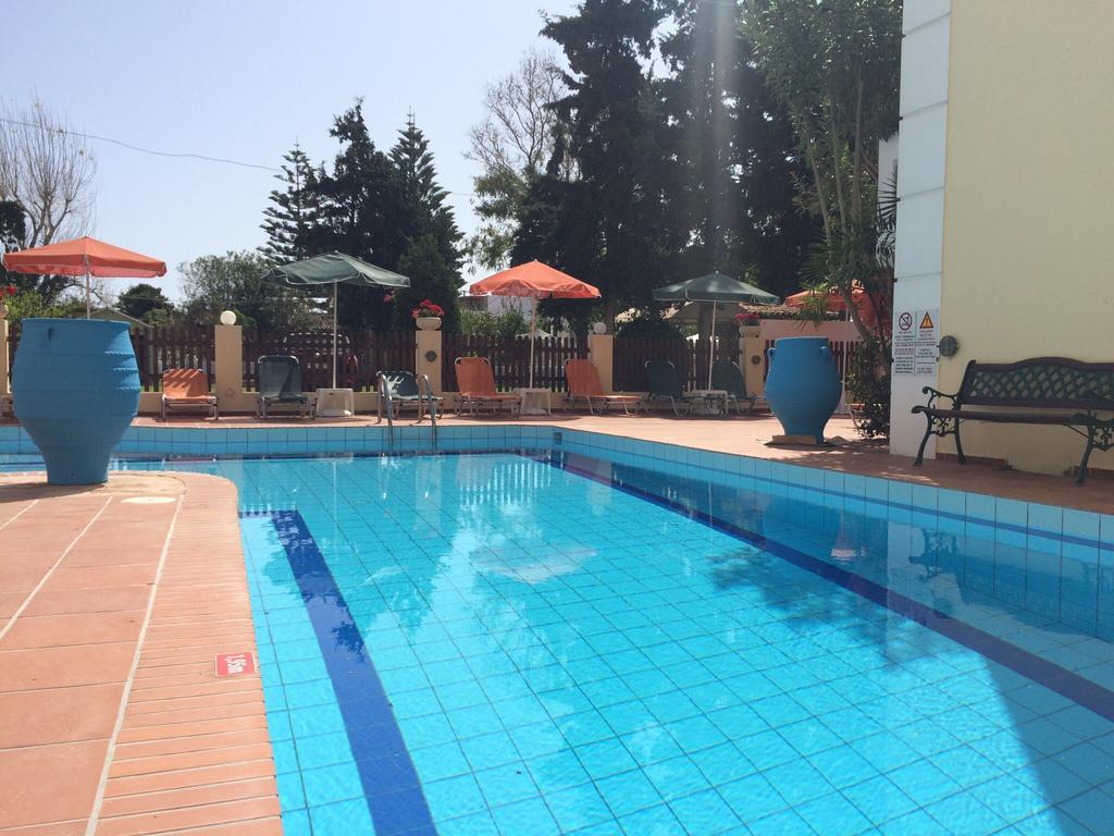 Bueno Hotel Platanes  Zewnętrze zdjęcie